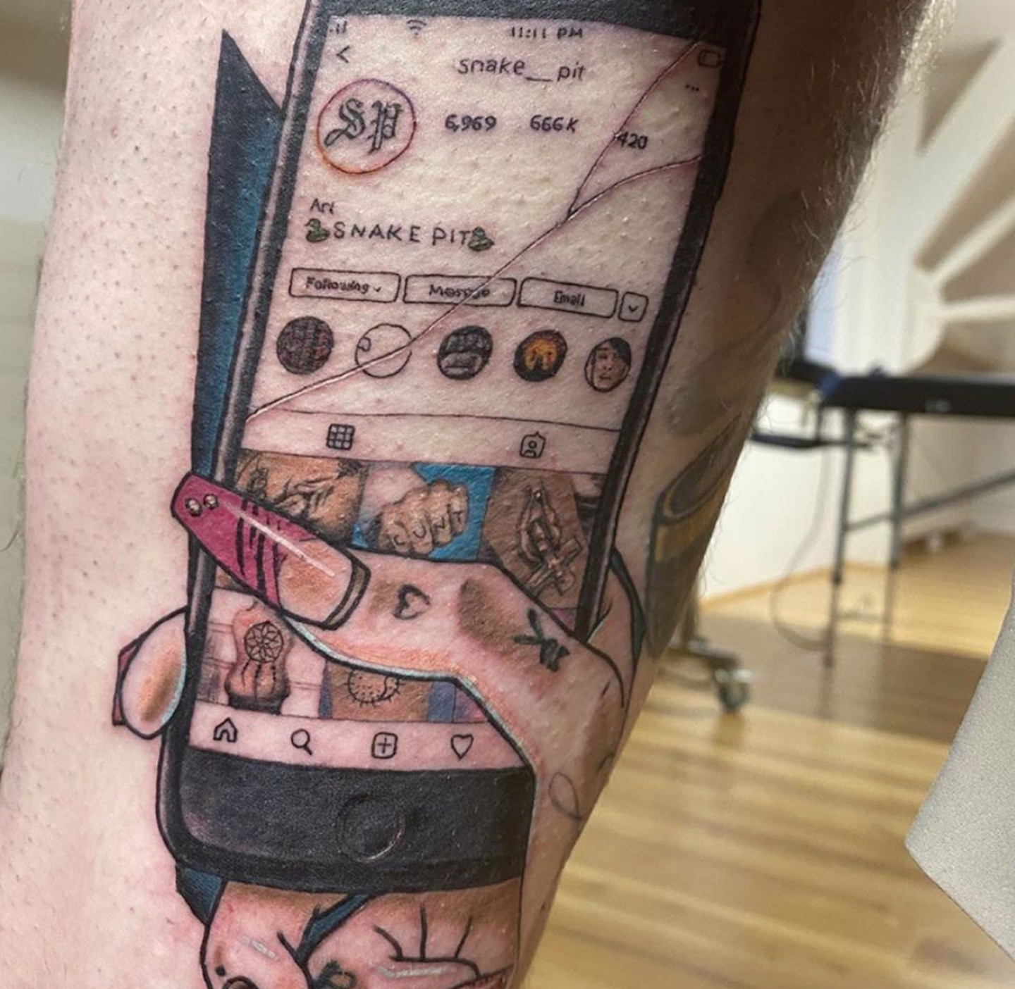 Instagram account snake___pit collecting unbelievable tattoos