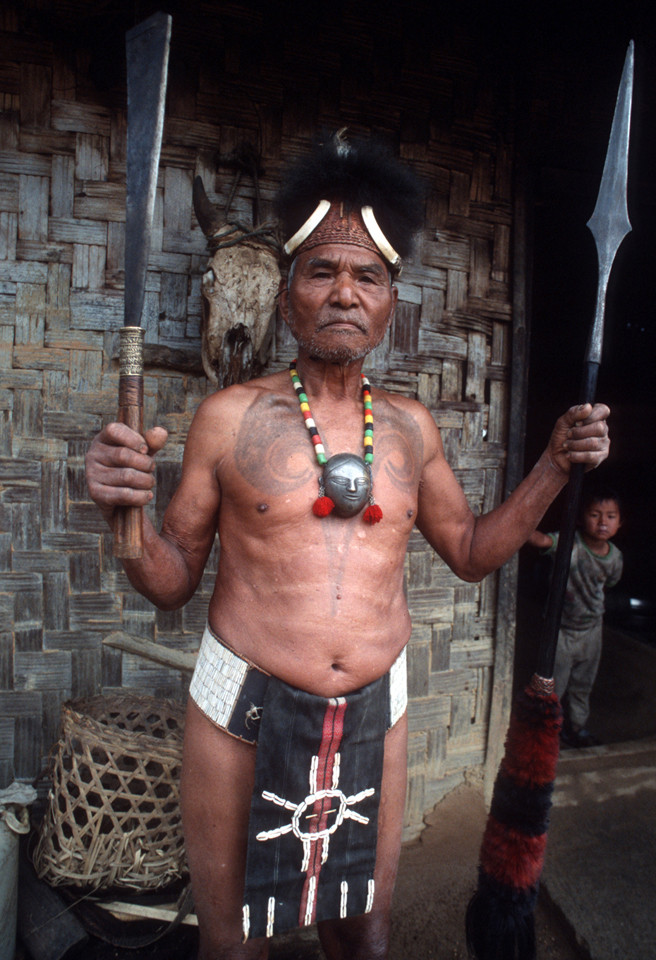 Phom Naga warrior Eno Henham Buchemhü, V-shaped chest tattoo symbolizing mithun horns