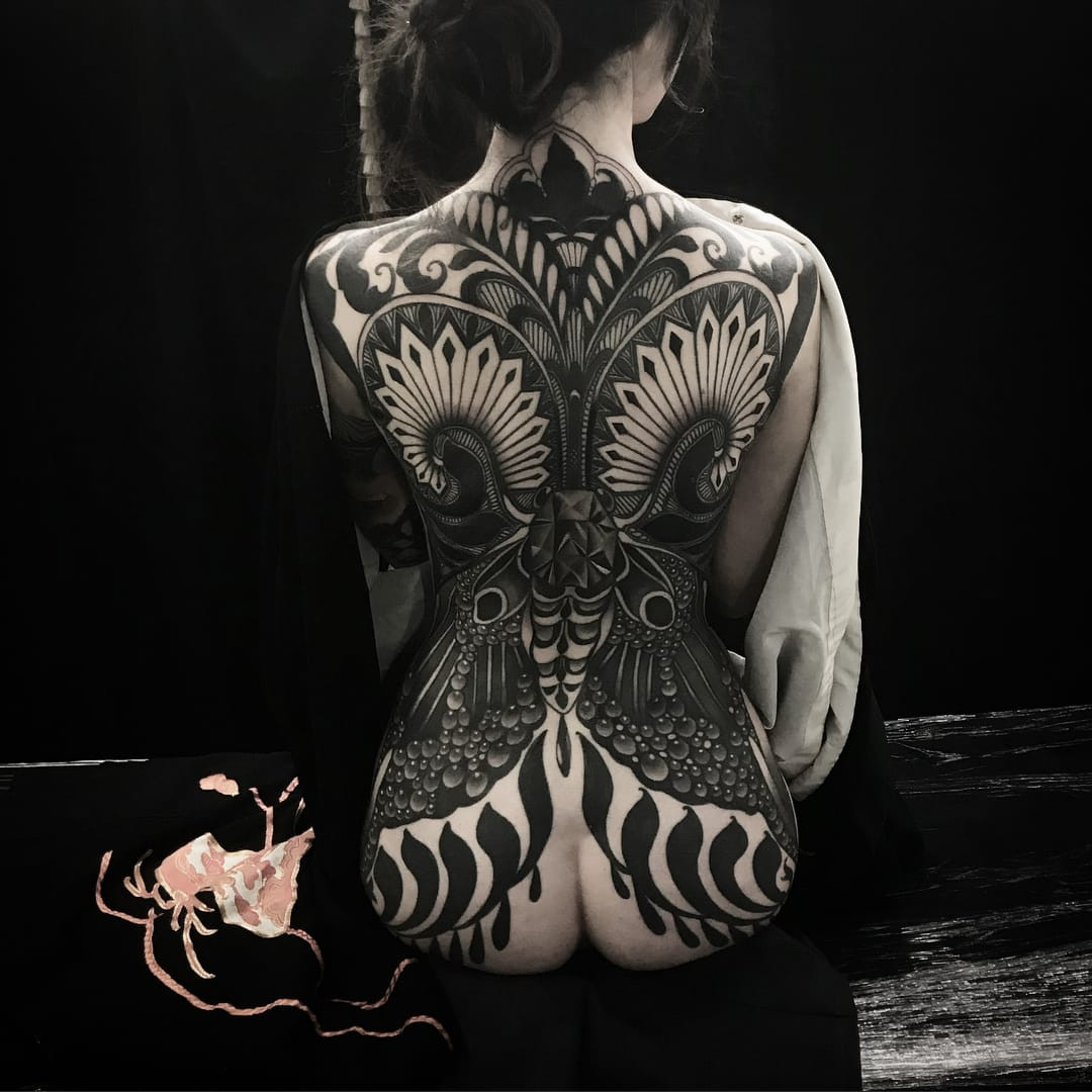 Tattoo by Vale Lovette #ValeLovette #NeoTraditionalTattoo #neotraditional #neotrad #artnouveau #artdeco