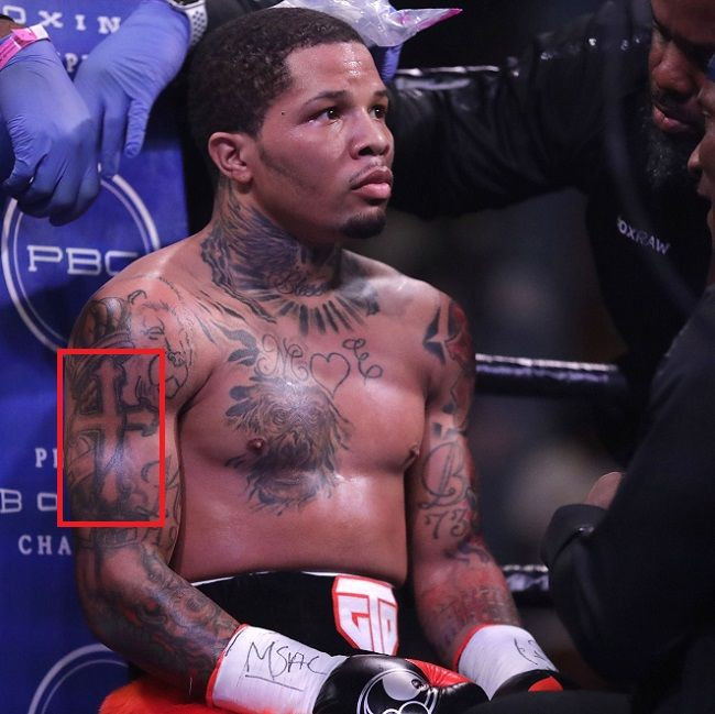 Gervonta Davis' cross tattoo, a symbol of his Christian faith.