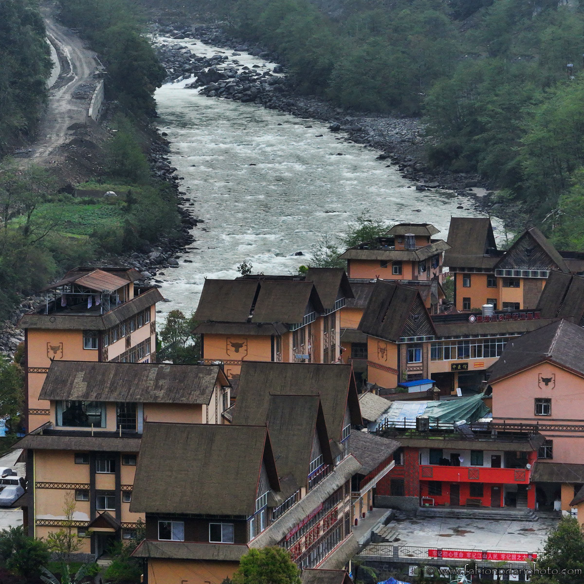 Dulongjiang village