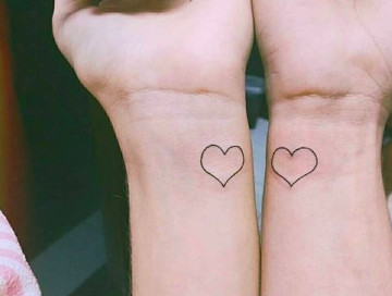 Basic outline heart tattoos, representing fundamental love and affection in friendship