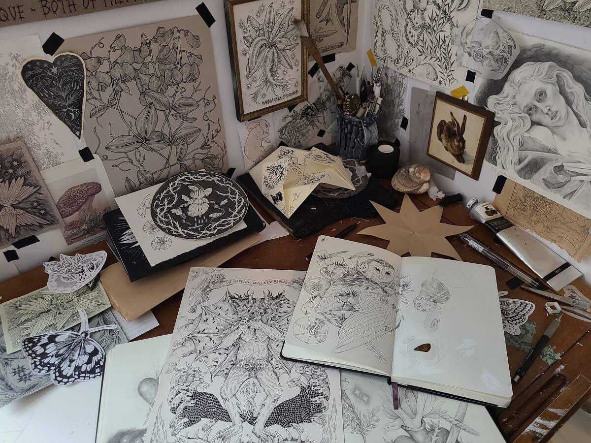 Sketchbooks and ongoing art projects showcase Leo Mortem's diverse artistic explorations and meticulous approach to her craft.