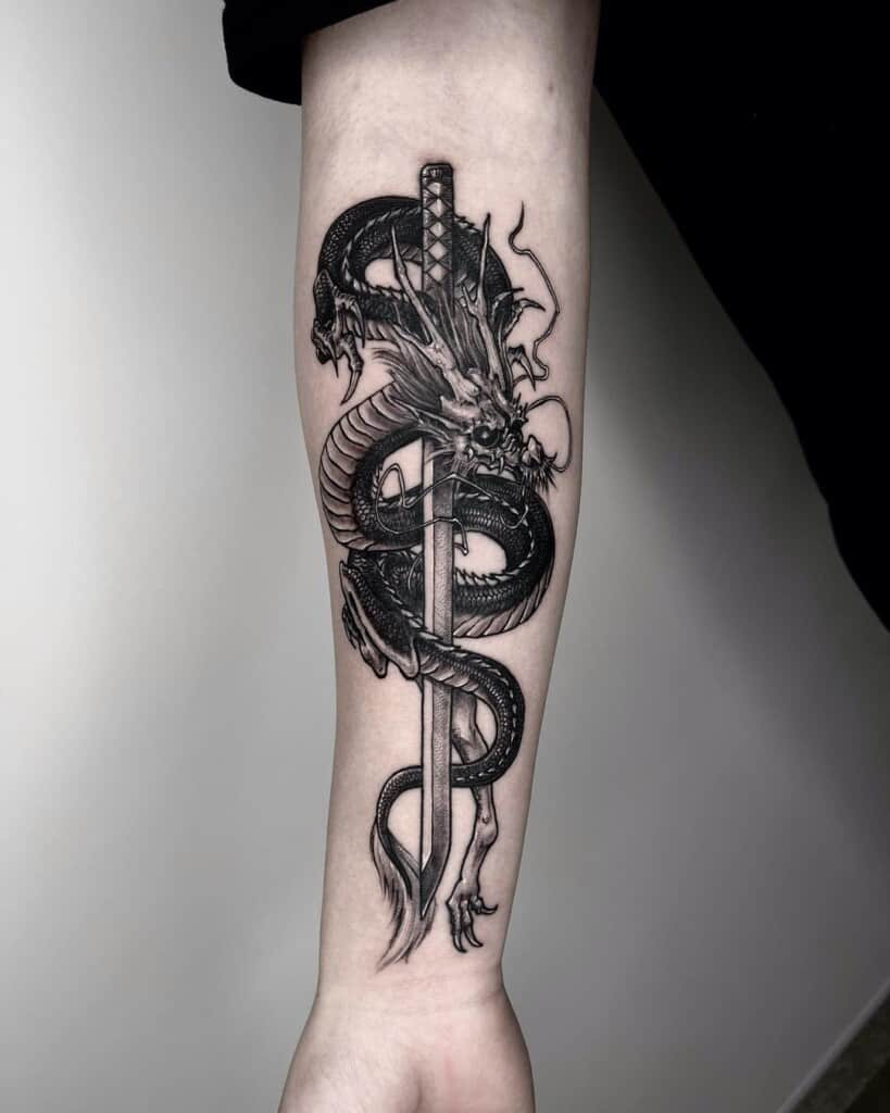 Dragon and sword tattoo design symbolizing strength, protection, and power, representing overcoming difficulties, achieving victories, and wisdom.