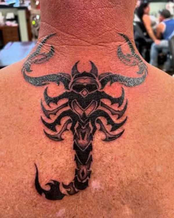 Medium Back Scorpion Tattoo | roryhilltattoos