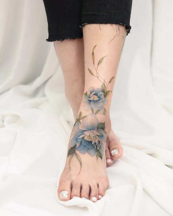 Timing for foot tattoo