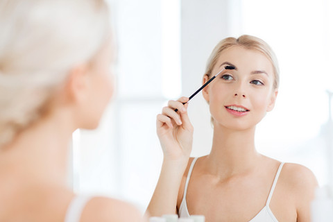 Eyebrow tattoos help simplify makeup routine