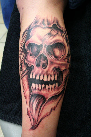 Skull temporary tattoo