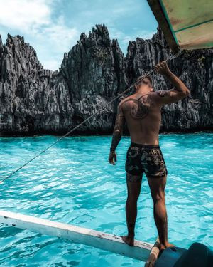 Visual aid showing when to wait to swim after a tattoo