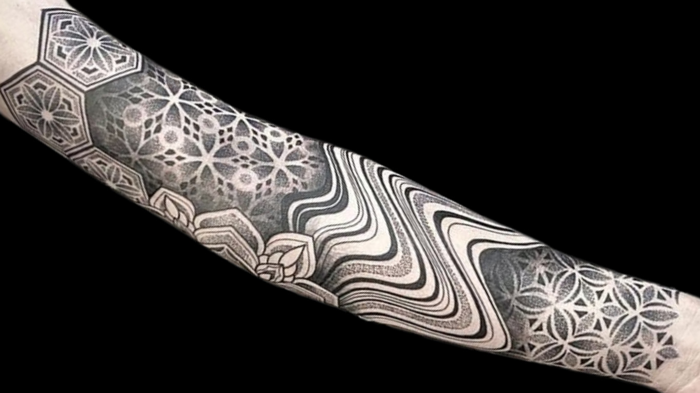 First tattoo shop today walk ins at the studio.