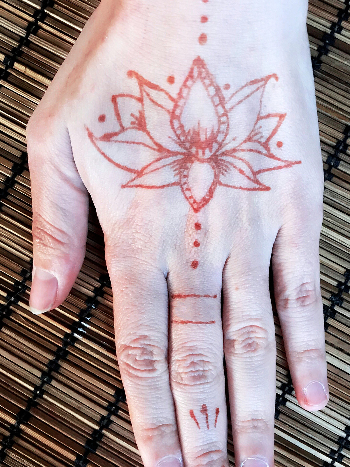 Henna tattoo sample